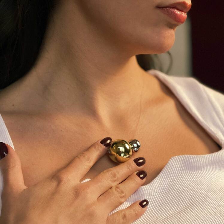 گردنبند مهره‌ای گوی طلایی و نقره ای براق | دست‌ساز | مناسب استایل هنری و خاص | خانه دلشاد