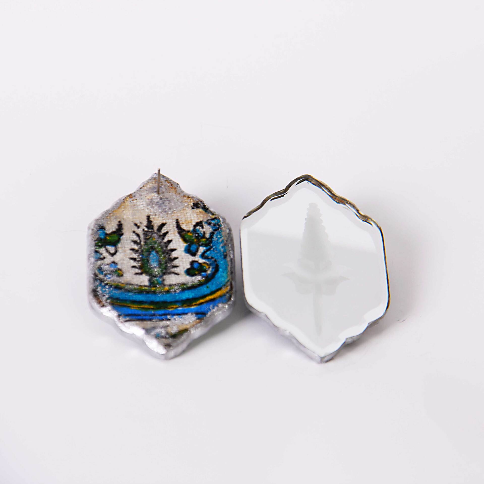  گوشواره اینه ای با طرح گندم | گوشواره مجلسی خاص | گوشواره ایرانی اصیل | گوشواره ترمه دوزی شده | گوشواره میخی 