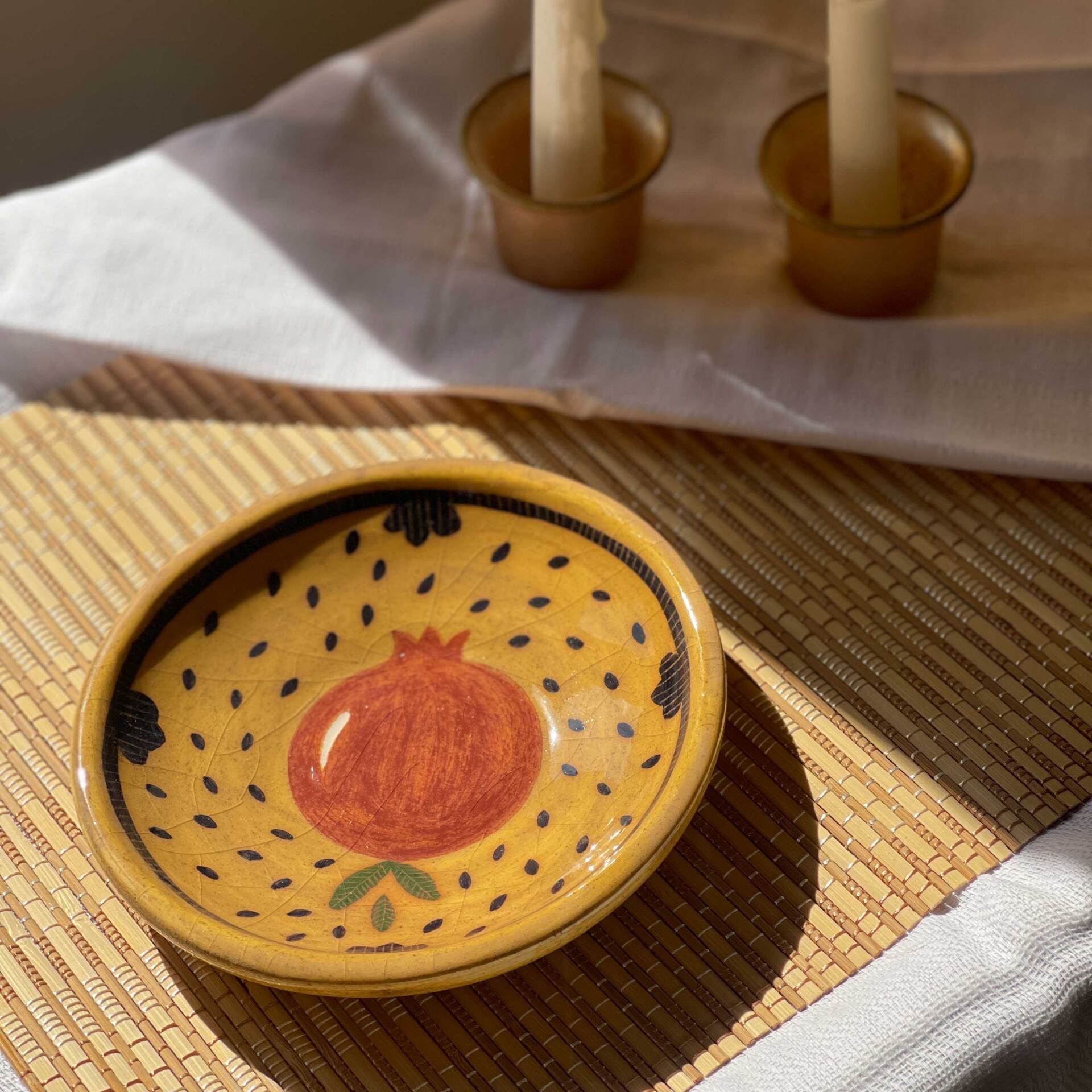 کاسه سرامیکی 16 سانتی دستساز طرح انار بزرگ | کانسپت استور خانه دلشاد