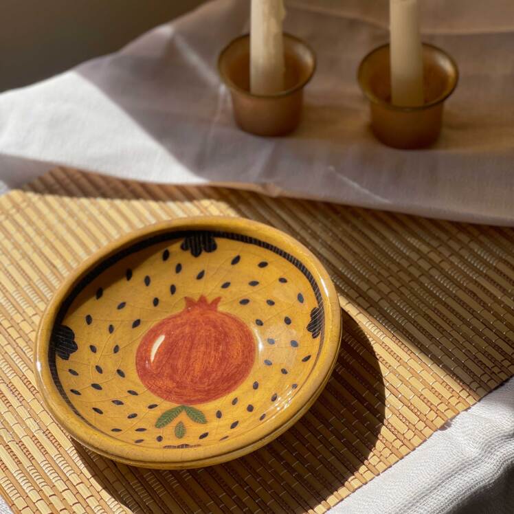 کاسه سرامیکی 16 سانتی دست‌ساز طرح انار بزرگ | کانسپت استور خانه دلشاد 