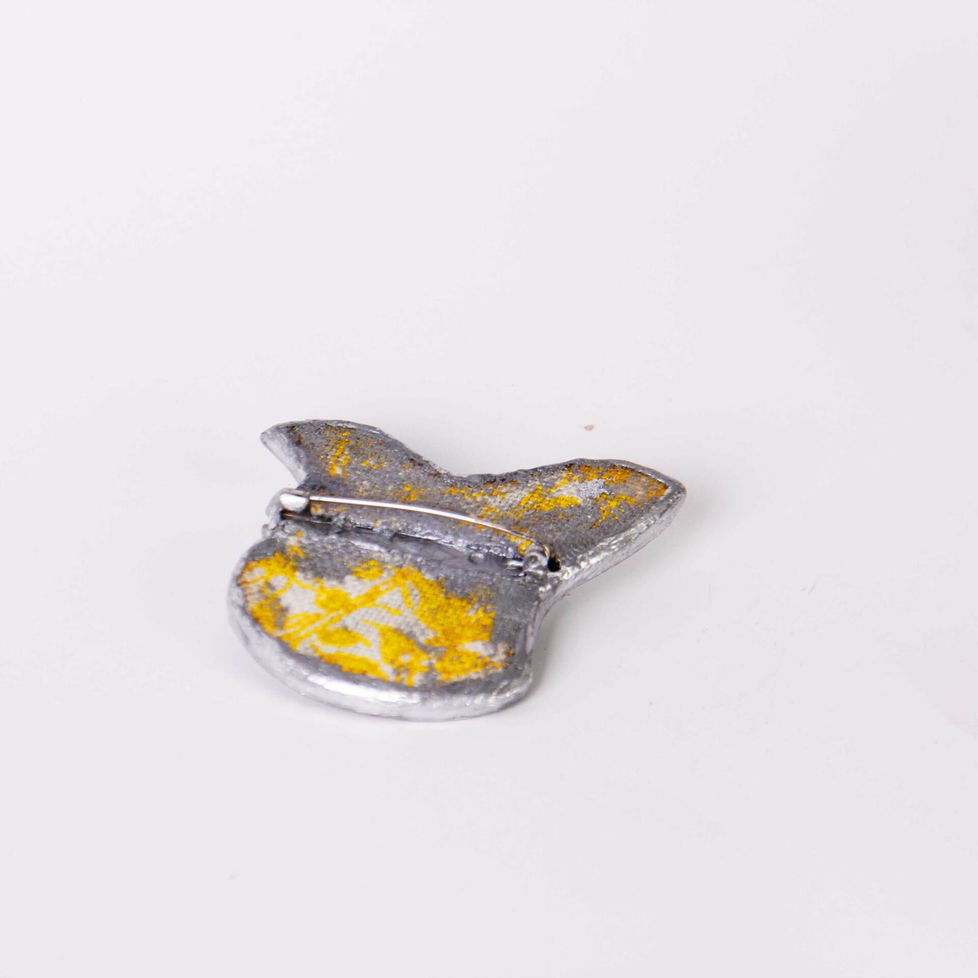  سنجاق سینه اینه ای | سنجاق سینه خاص | سنجاق سینه مدرن | سنجاق سینه شیک | سنجاق سینه متفاوت 